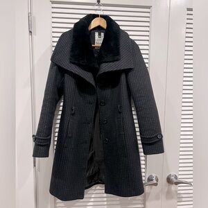 Soia & Kyo Wool Coat With Removable Fur Collar / Small / Black, Navy, Gray